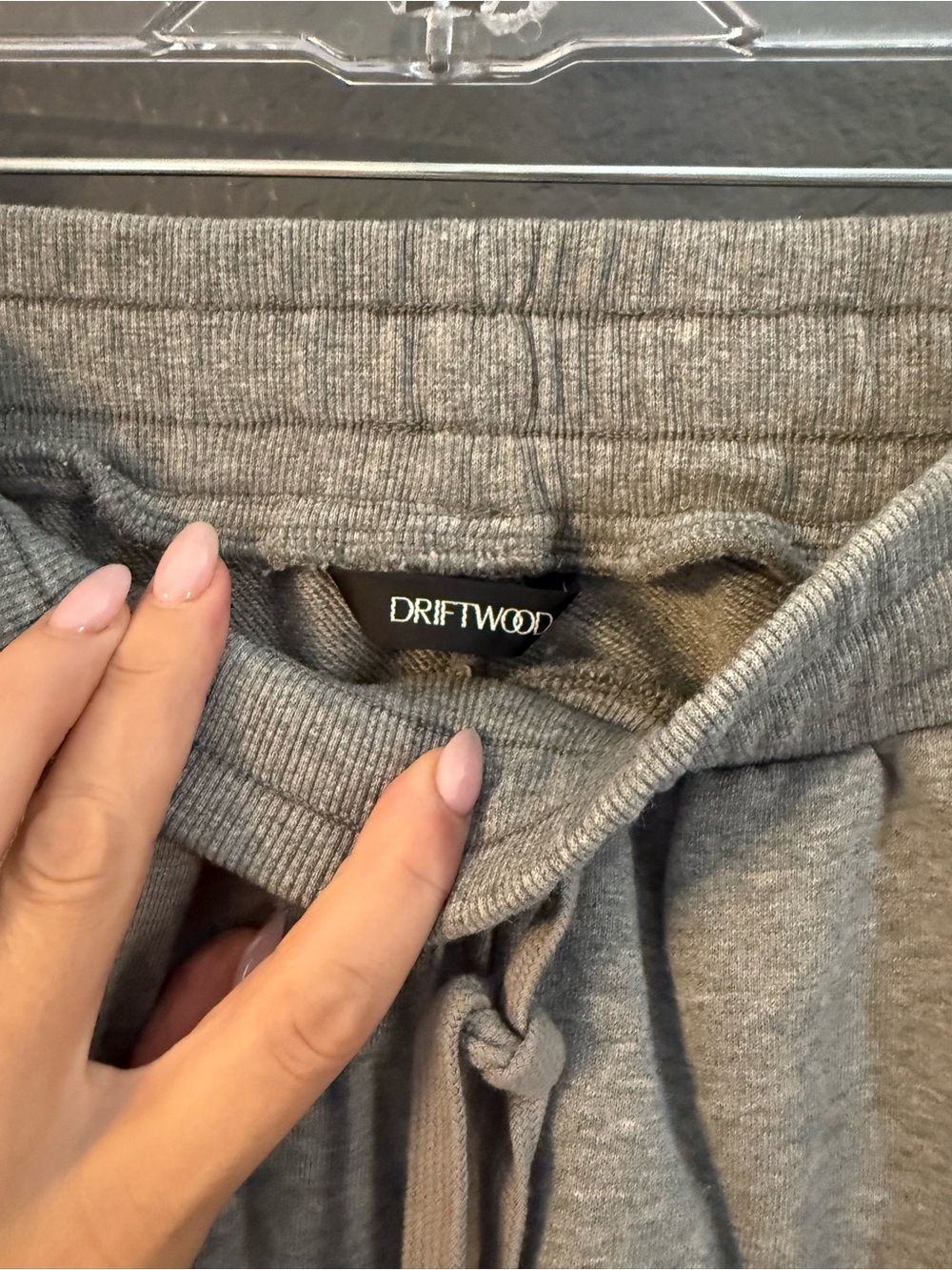 DRIFTWOOD • French terry gathered pants sweatpants - XS gray floral appliqué - Picture 4 of 7